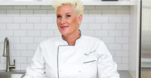 Anne Burrell passed away at 55 in Brooklyn. Celebrating her legacy—from Food Network fame to her inspiring life and unforgettable kitchen journey.